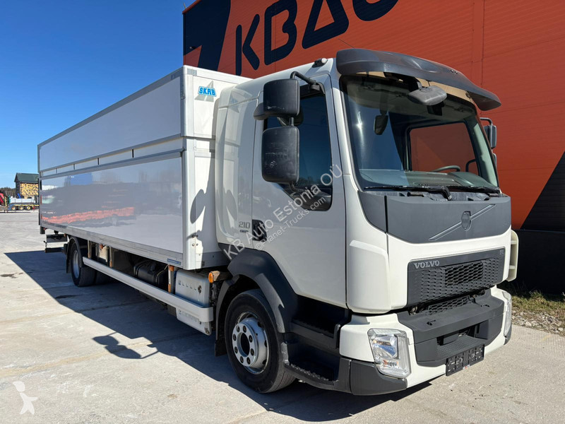 شاحنة Volvo 210 4x2 BOX L=7558 mm
