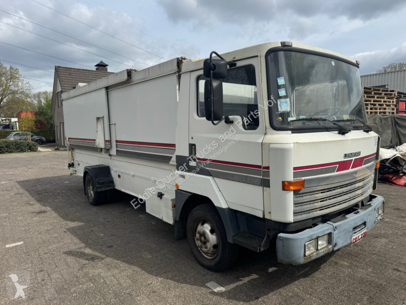 شاحنة Nissan 50-09 MANUA