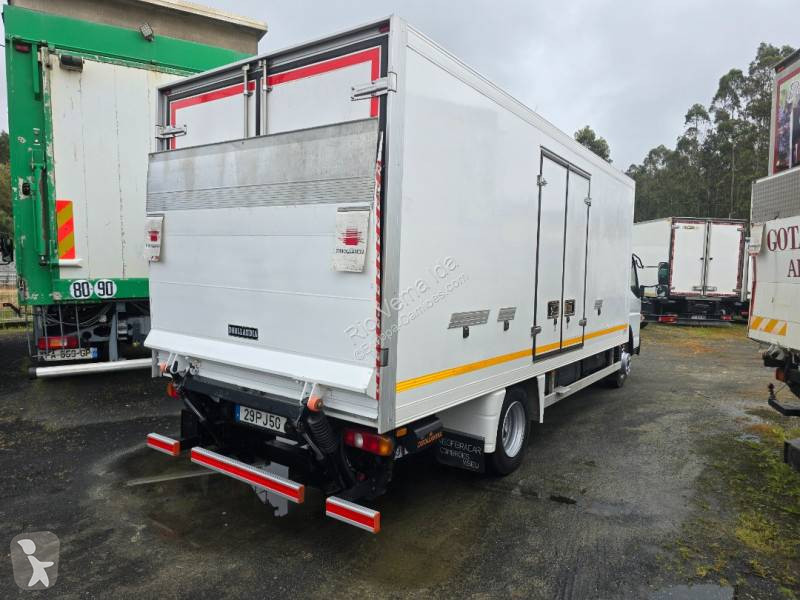 Camion Mitsubishi Fuso