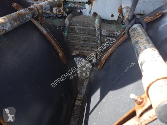 شاحنة MAN LIEBHERR MIXER,STEEL SPRINGS,BIG AXEL