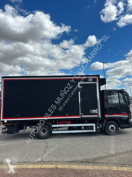 شاحنة Iveco