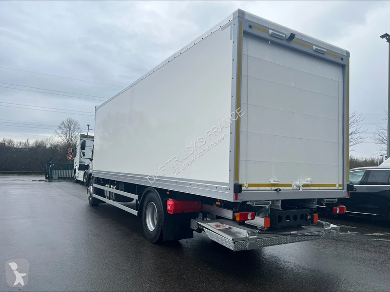 Camión DAF XB 290  4X2