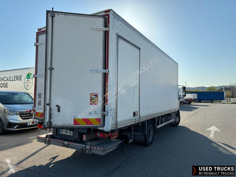شاحنة Renault D Cab 2.1