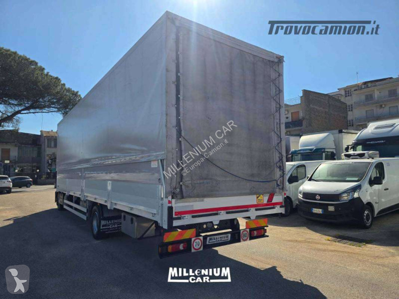 شاحنة Iveco 120E25 CENTINATO 10,20M 2018