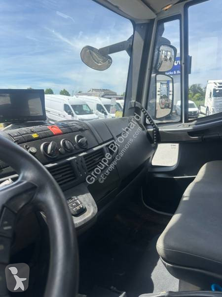 شاحنة Iveco