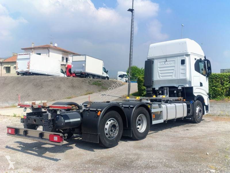 شاحنة Iveco