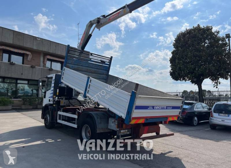 شاحنة Iveco