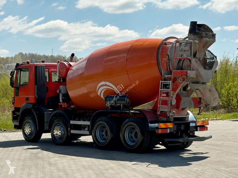Камион Iveco TRAKKER 410 * Betonmischer  * 8x4...