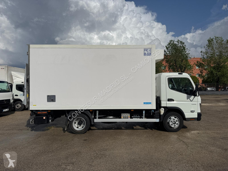 شاحنة Mitsubishi Fuso 7c18 frigorífico