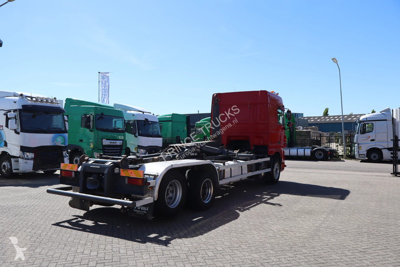 شاحنة DAF 105460 * MANUAL * CONTAINER * 6X2 *...