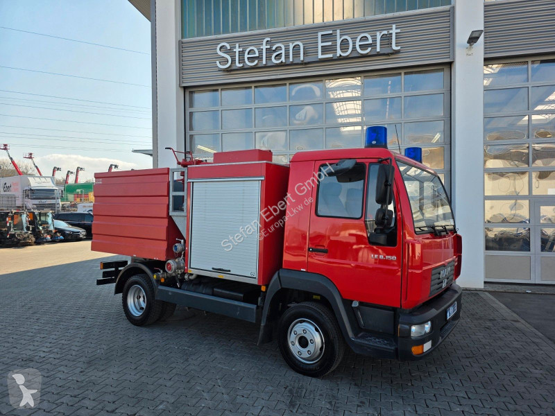 شاحنة MAN Feuerwehr Schaum 2.500 Liter SLF 25/25