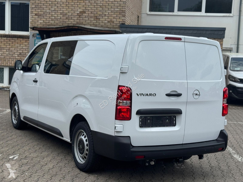 Nyttofordon Opel Vivaro Flex Space AHK/HolzBoden