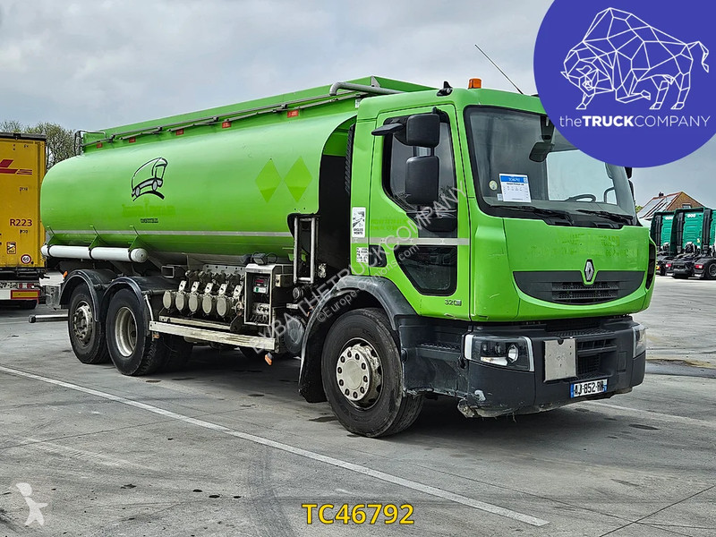 شاحنة Renault 320