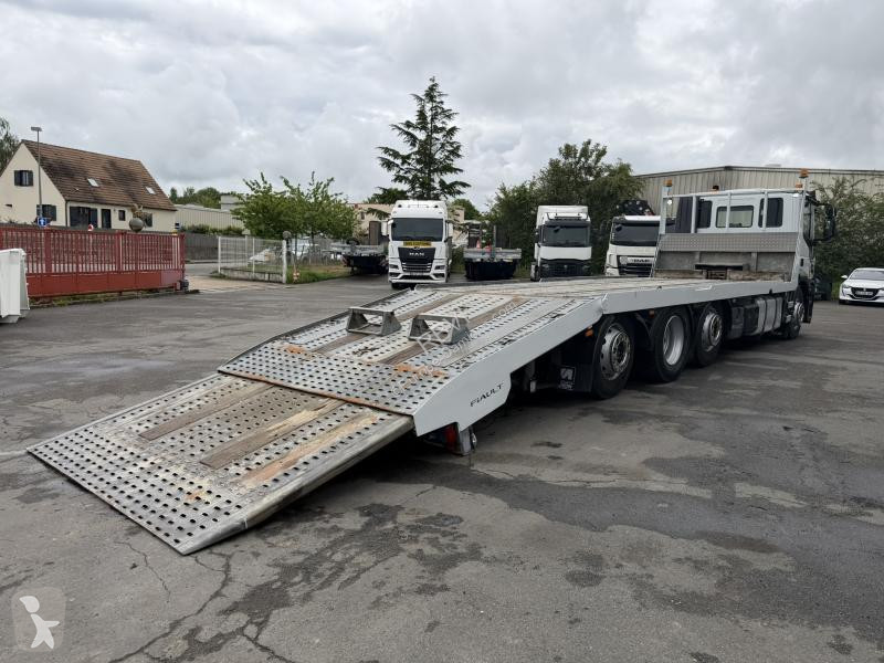 شاحنة Iveco AD 320 S 42 Y/PS