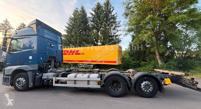 شاحنة Mercedes 4 3-Achser 2545 OM471 6x2