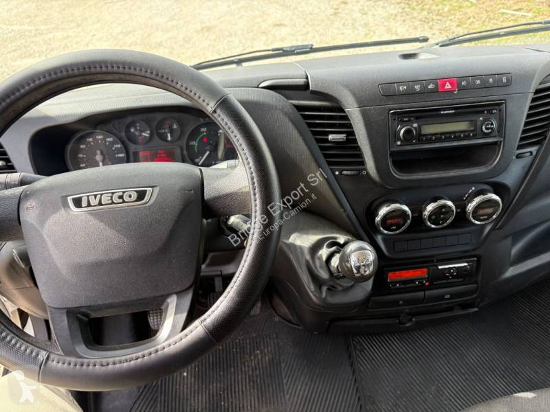 شاحنة Iveco