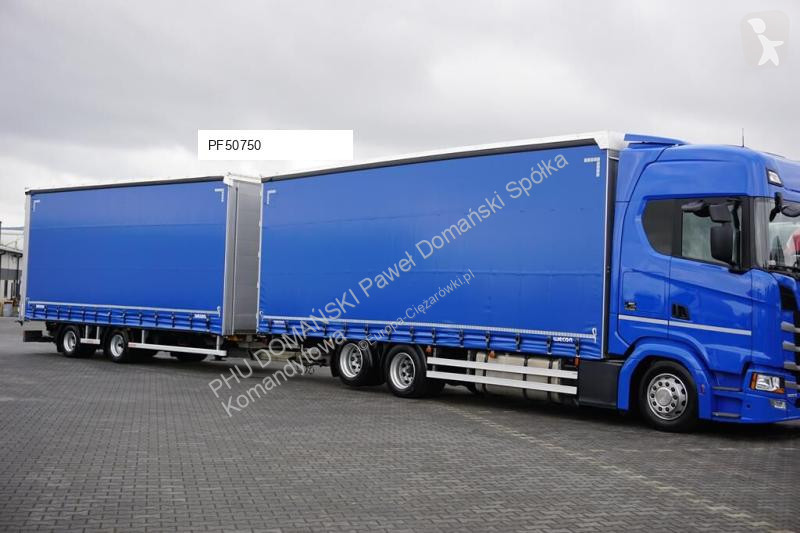 Хенгер Scania / TANDEM