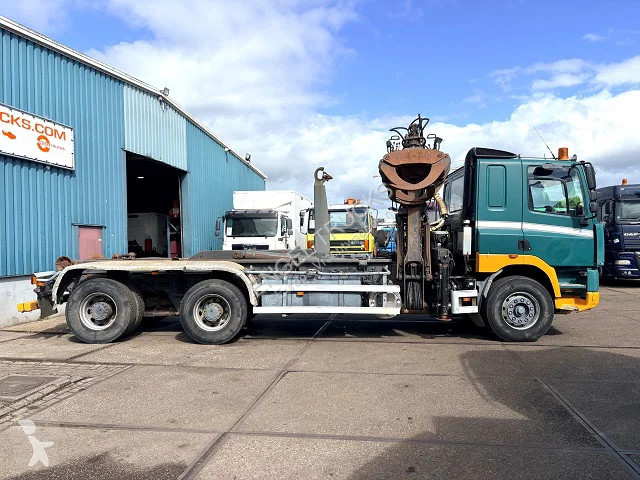 شاحنة Ginaf M 3232 S 6X4 WITH LOGLIFT F105Z 27A...