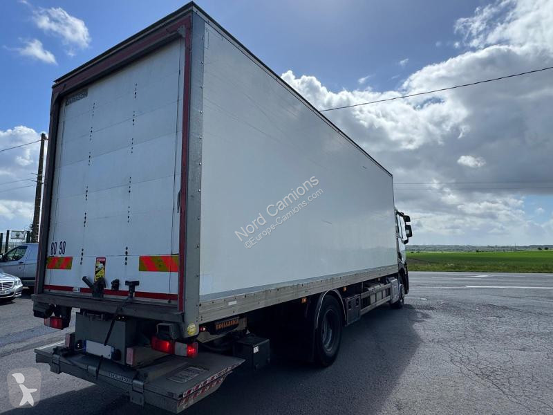Camion Renault T 380