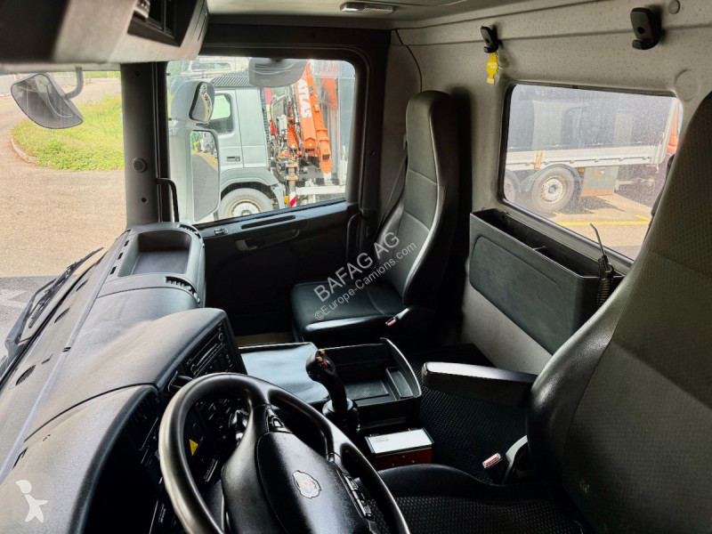 شاحنة Scania g450cb. 8x4