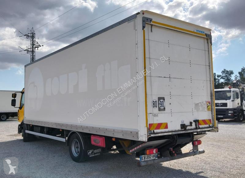 شاحنة Renault 240.12