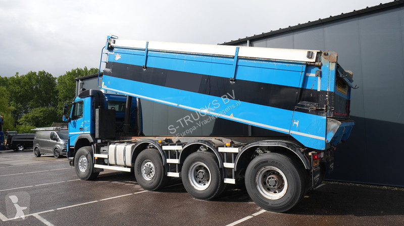 شاحنة Volvo 500 8x8 tipper 342.000km