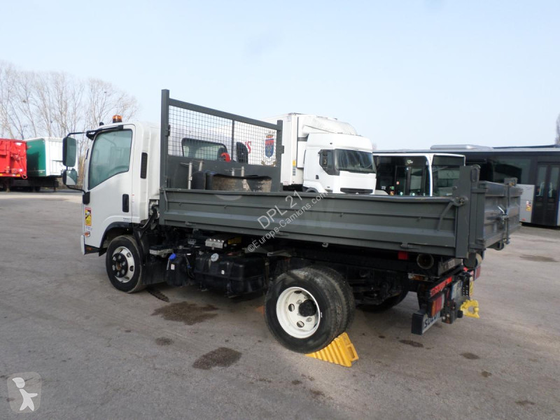 شاحنة Isuzu P75