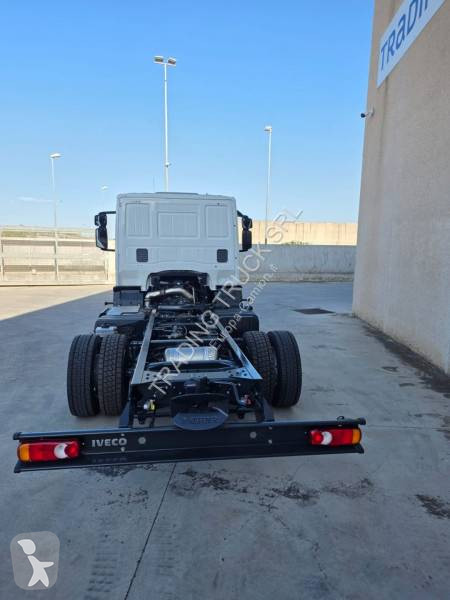 شاحنة Iveco