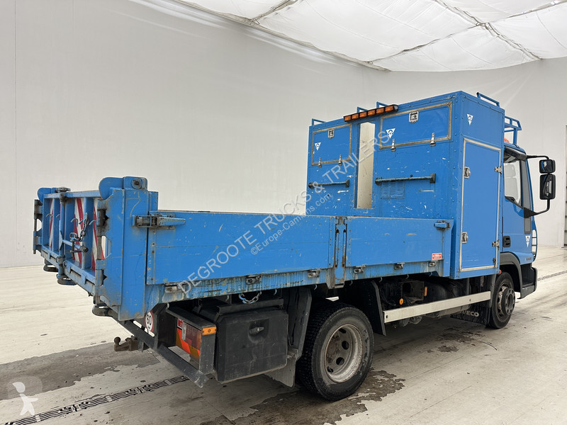 شاحنة Iveco 90E17