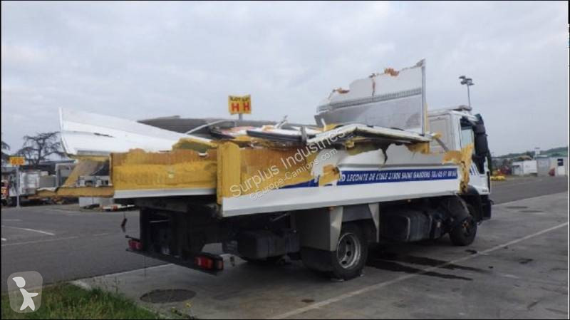 شاحنة Iveco