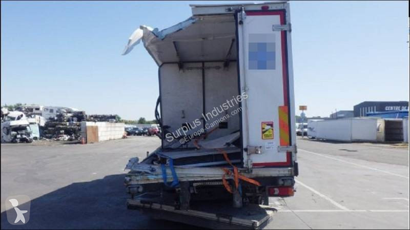 شاحنة Iveco