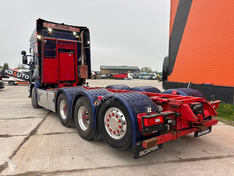 شاحنة Scania R730 8x4*4 HYDRAUICS / CHASSI =...