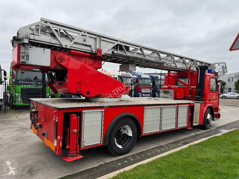 شاحنة Scania P82 4X2 - FIRE TRUCK - 30M IFT