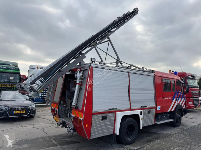 شاحنة Mercedes - FULL EQUIPMENT INCLUDED FIRE...