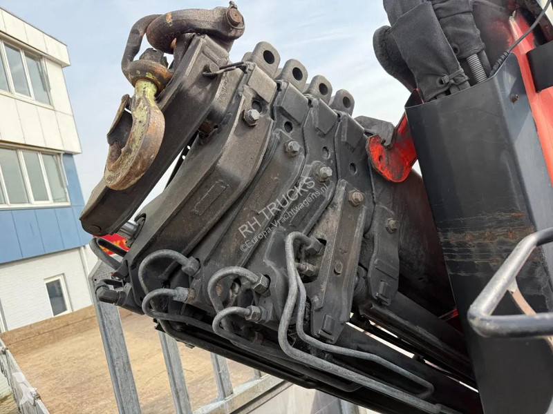 شاحنة Volvo 300 6X2 EURO 5 - PALFINGER PK15002...