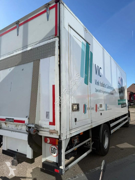 شاحنة Volvo 250 4X2 GESLOTEN BAK + KLEP