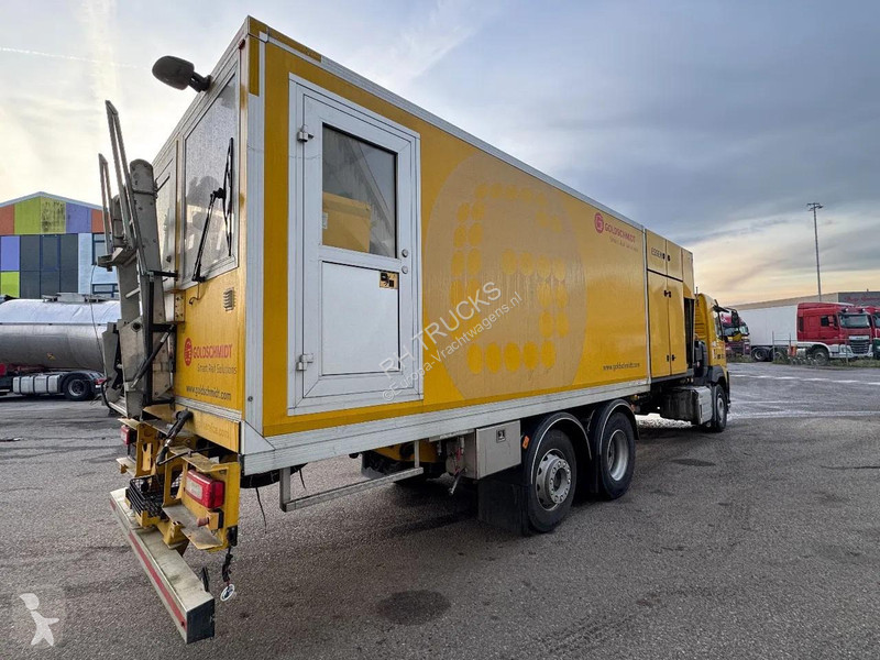 شاحنة Volvo FM 420 6X2 EURO 6 OY 11.338 KM