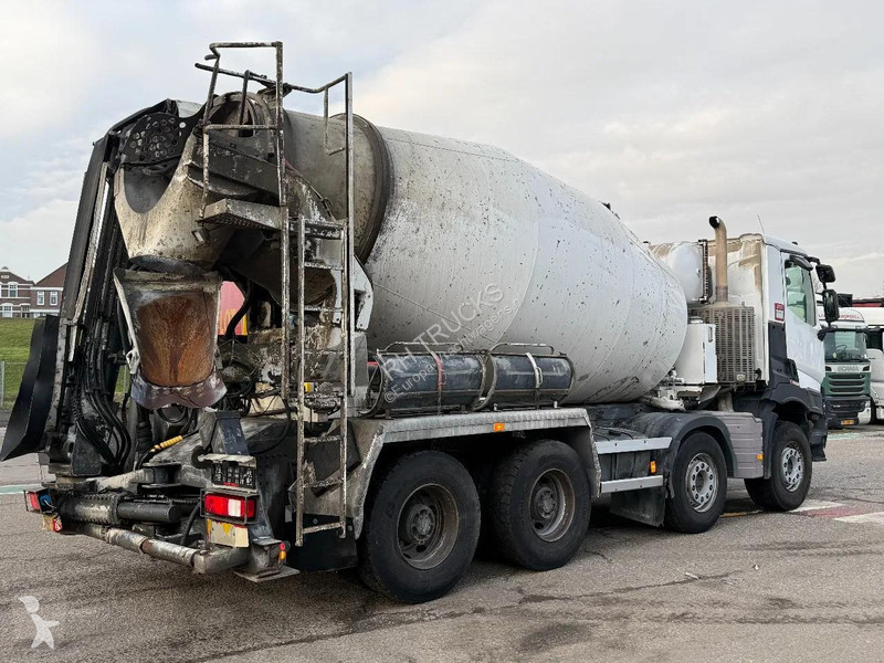 Betonárske zariadenie Renault C480 8X4 BELT +...