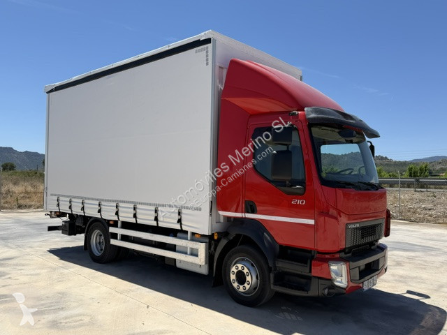 شاحنة Volvo FL 210