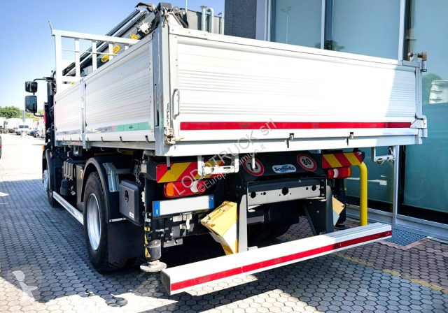 Camion Volvo FL