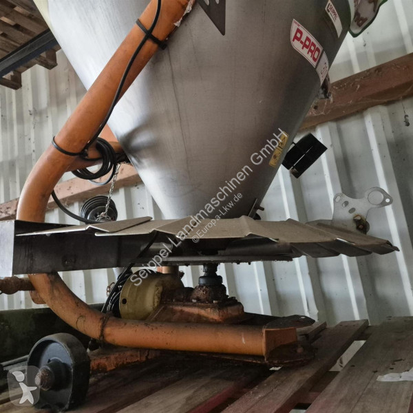 آلة لصيانة الطرق Kubota  WDS-P-PRO300...