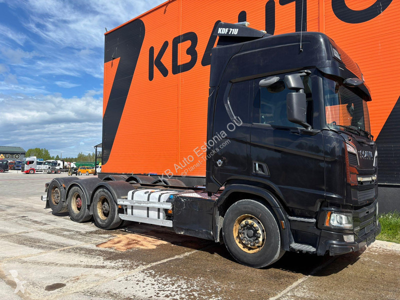 شاحنة Scania R 650 8x4*4 RETARDER / CHASSIS...