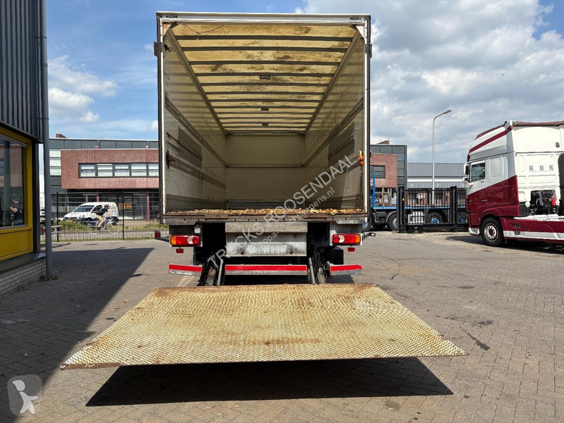 شاحنة DAF 310 + 19T + DHOLLANDIA lift + EURO 6...