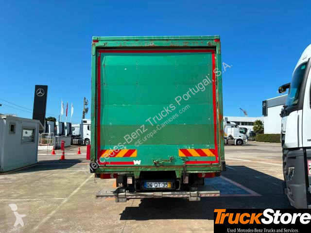 شاحنة Iveco 140