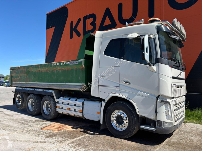 شاحنة Volvo 750 8x4*4 BOX L=6080 mm