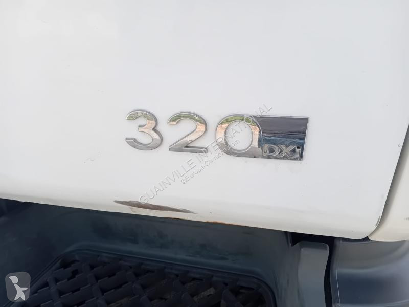 شاحنة Renault 320 DXI