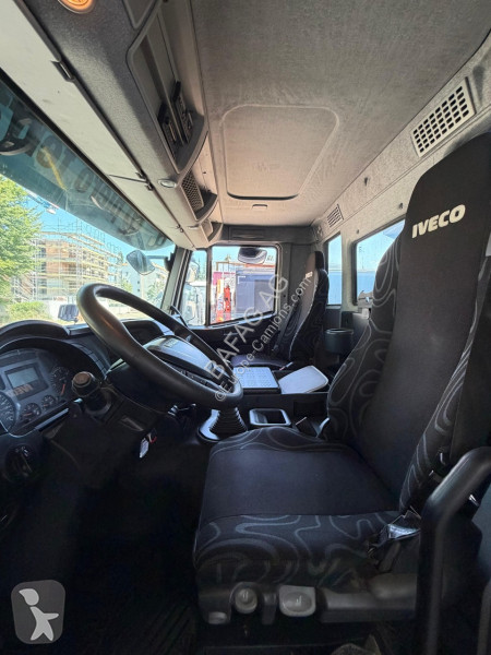 شاحنة Iveco 260t45 trakker