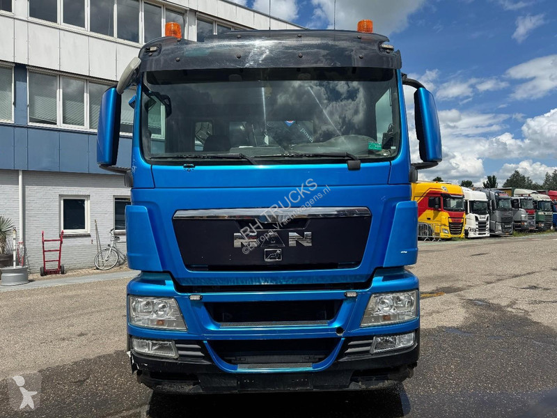 شاحنة MAN 35.480 8X4 + HMF 2420K5 + CABLELIFT +...