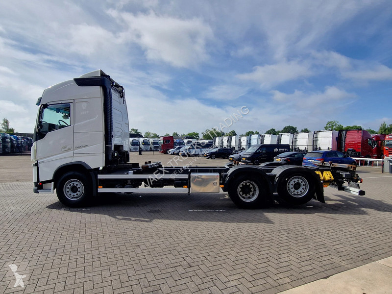 Camion Volvo 13500 Globetrotter 6x2 BDF - 4.90...