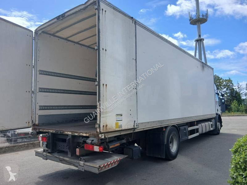 شاحنة Renault 19 Gamme D